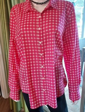 Crown & Ivy Pink Geometric Button-Up 100% Cotton  Blouse - Women XL.